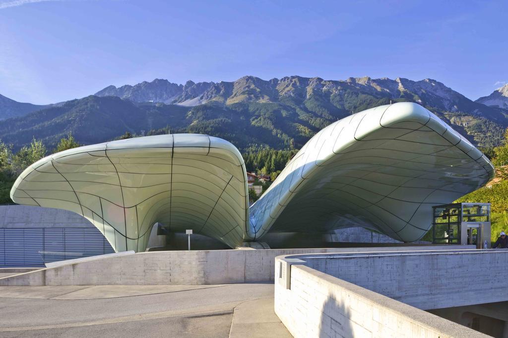 Appartamento Riedz Innsbruck- Zentrales Apartmenthaus Mit Gruener Oase
